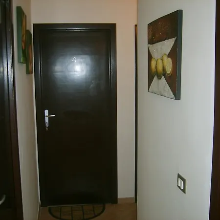 Bed & Breakfast Antica 3*
