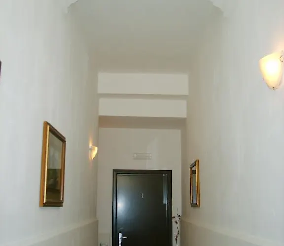 Bed & Breakfast Antica 3*